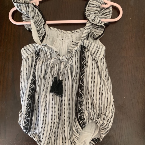 Romper - Picture 1 of 2